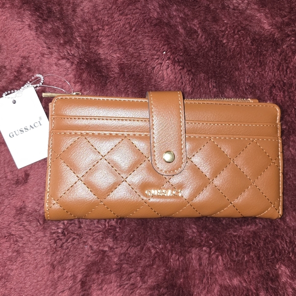 Gussaci Caramel Brown Quilted Faux Leather Bifold Wallet NWT - Picture 1 of 8